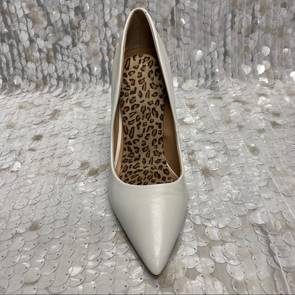 Steve Madden “Sole Mates” - Picture 9 of 13